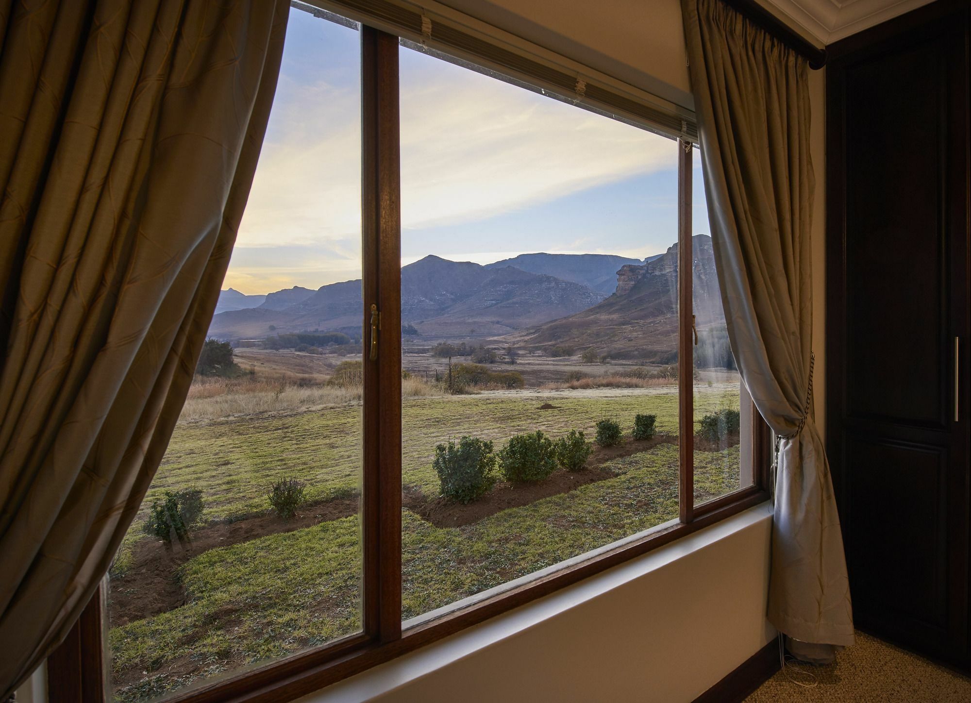 Dynasty Red Mountain Ranch Lägenhet Clarens Exteriör bild